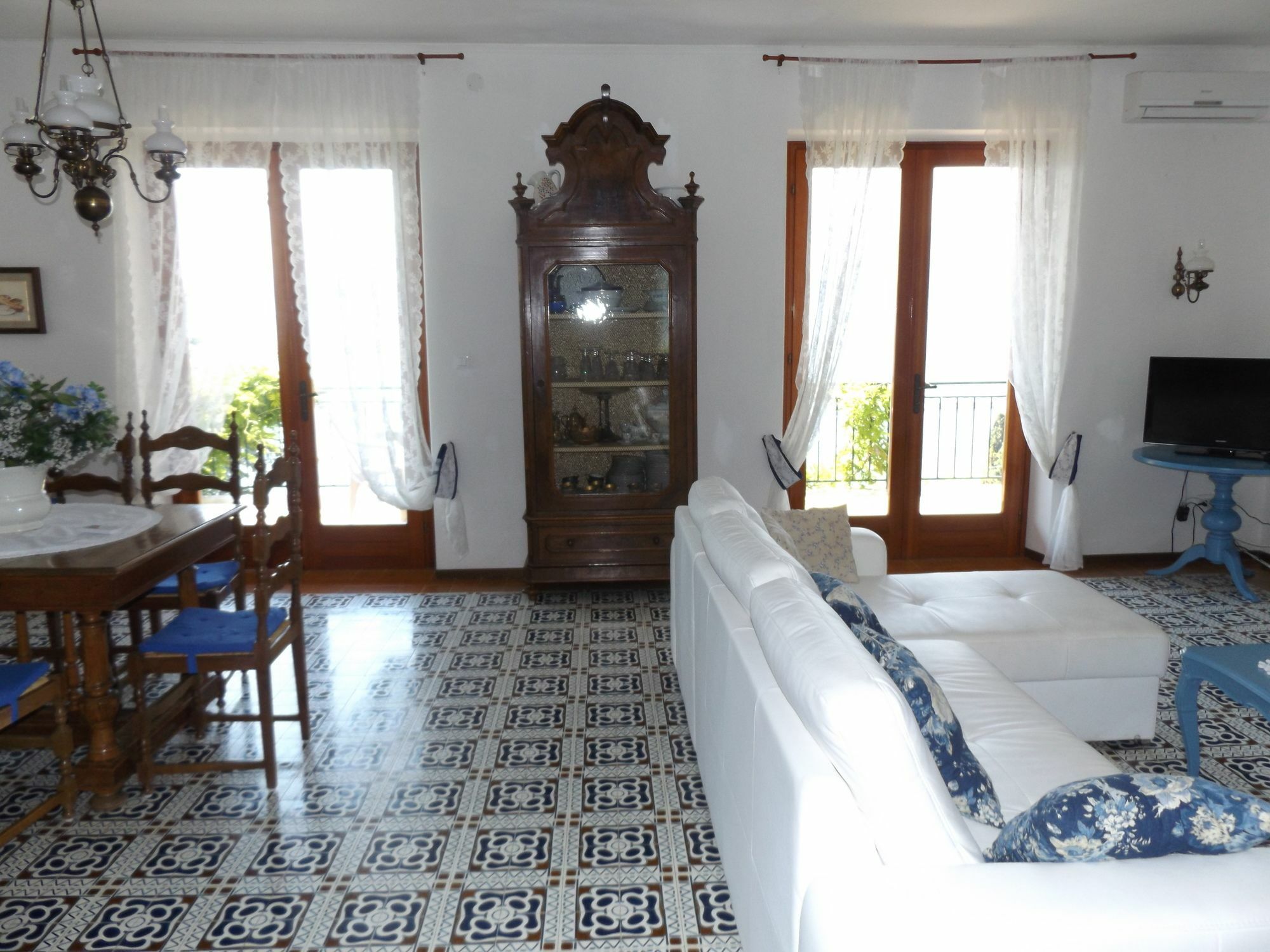 Villa Patrizia Torri del Benaco Kültér fotó